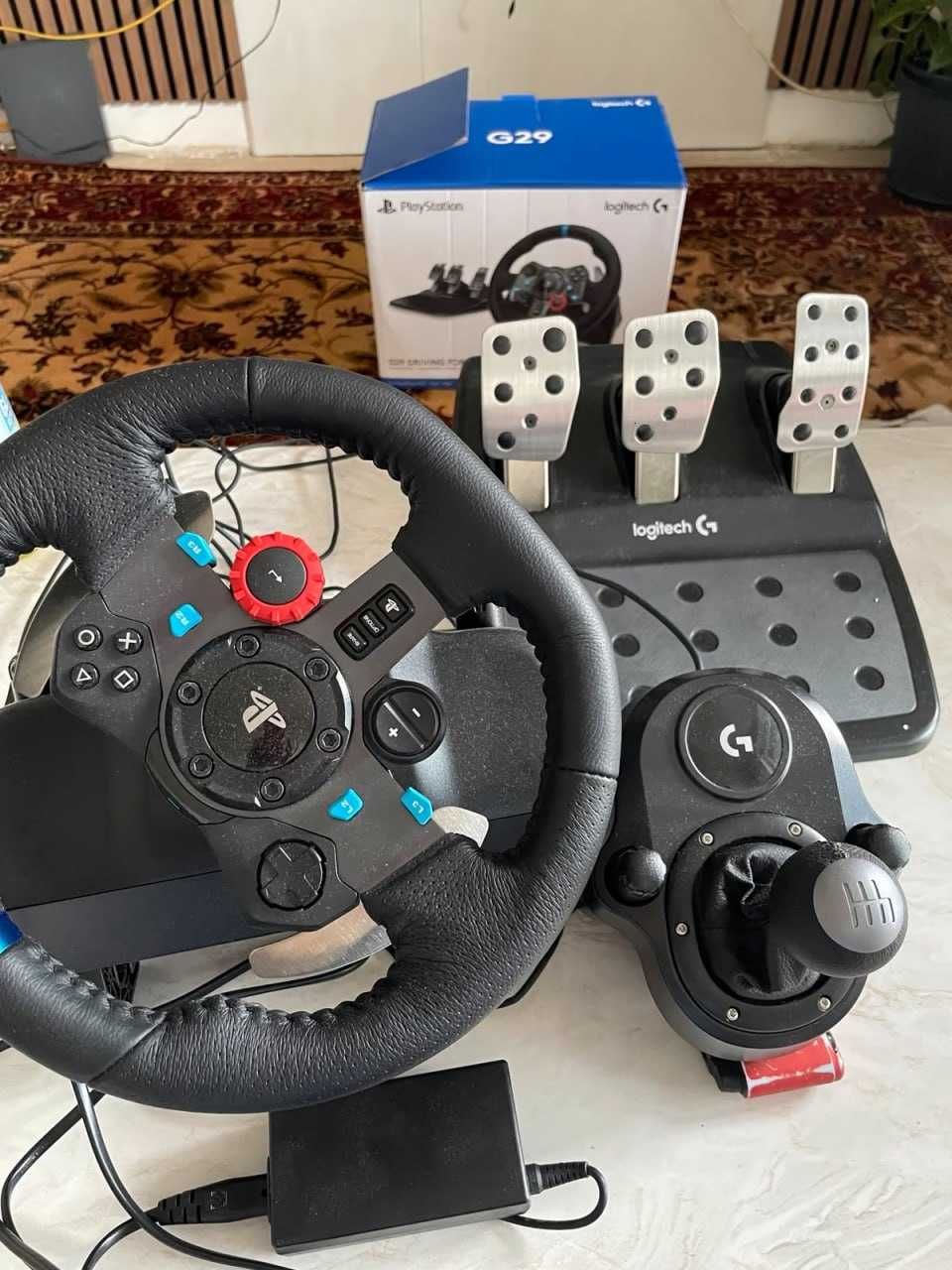 Zdjęcie oferty: Kierownica Logitech G29 + shiftery(skrzynia biegów), gwarancja